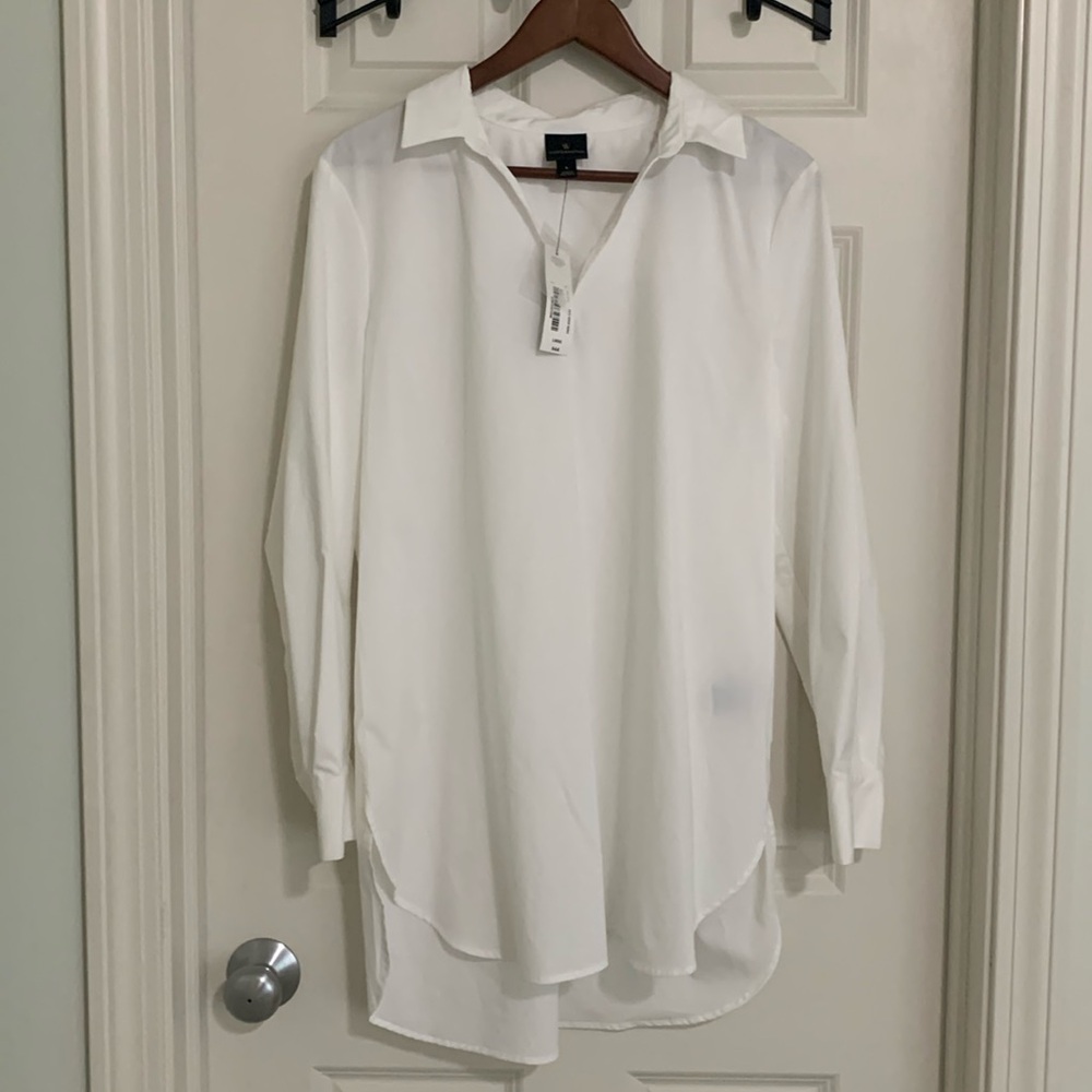 Beautiful Long tunic top-new with tags